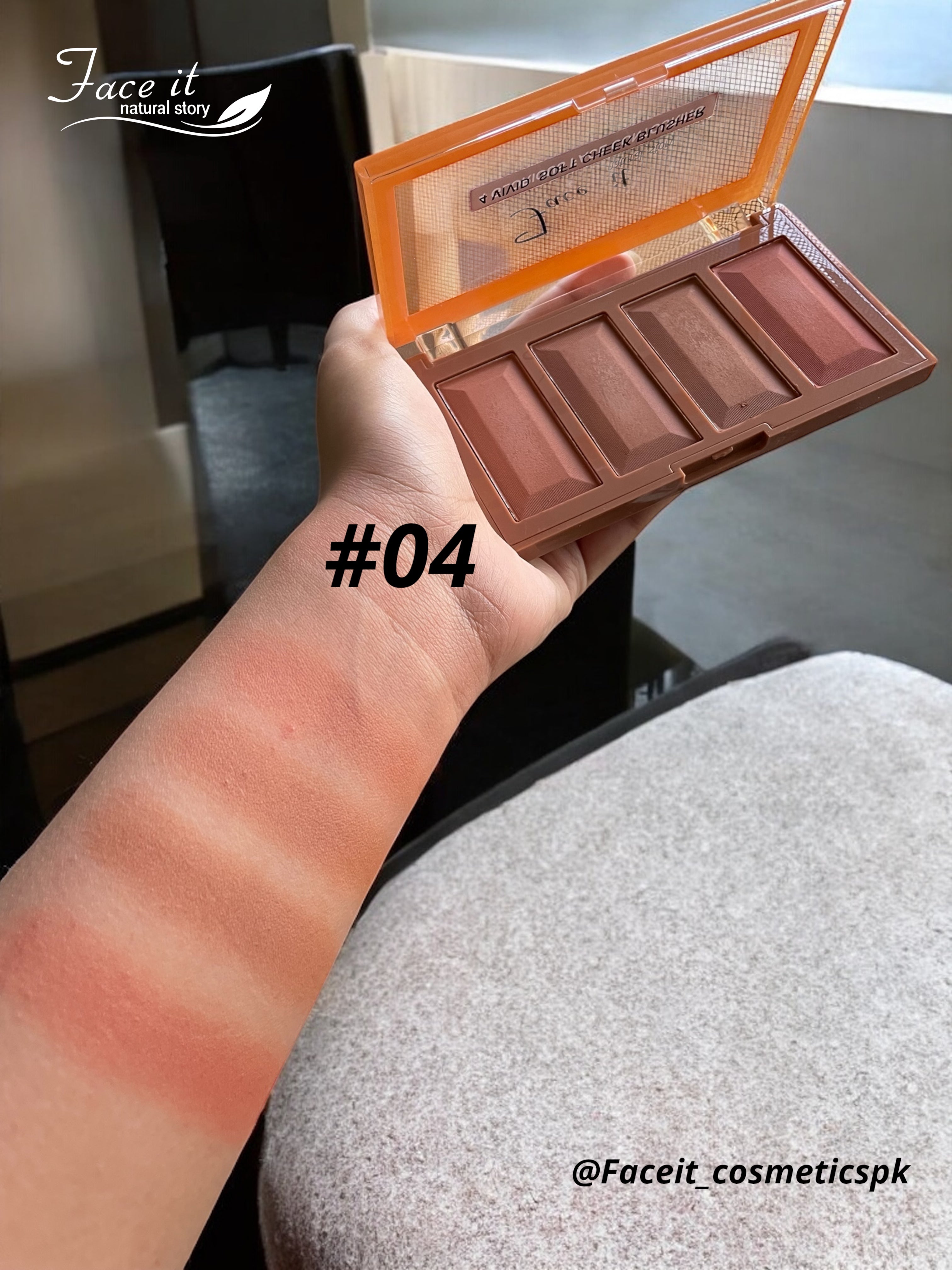 Faceit 4 Color Blush & Contour Palette